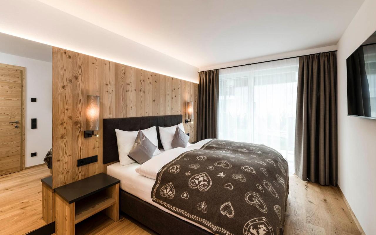 Cadepunt The Dolomites Lodge Selva di Val Gardena Exterior foto
