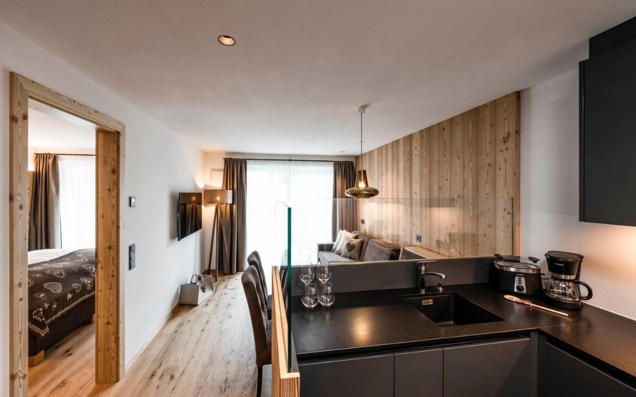 Cadepunt The Dolomites Lodge Selva di Val Gardena Exterior foto